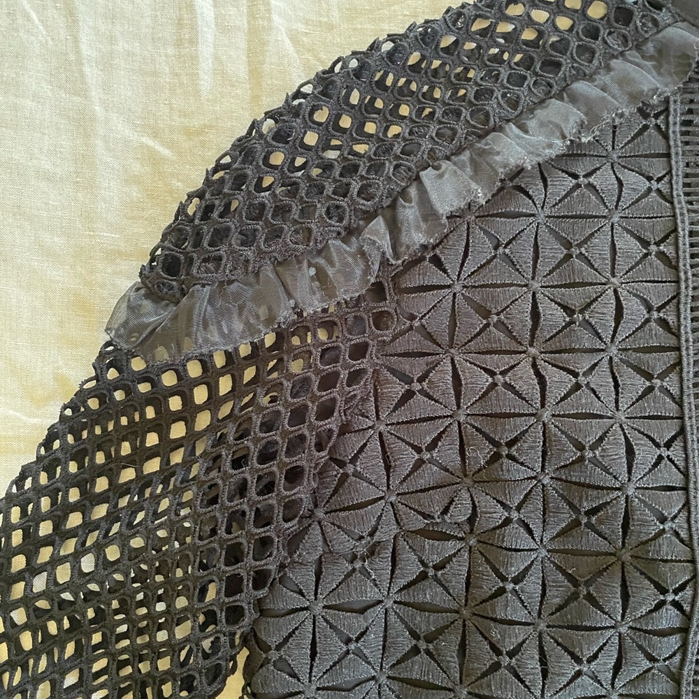 Ina Women’s Blouse - Picture 2 of 5